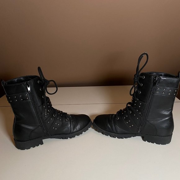 Women’s Strapped Boots 7M - Picture 2 of 11